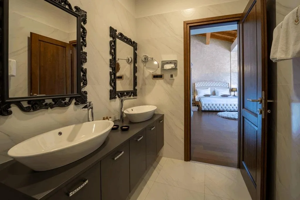 SUITE DELUXE Room, Boutique Hotel Wine Residence Cattunar, Istria