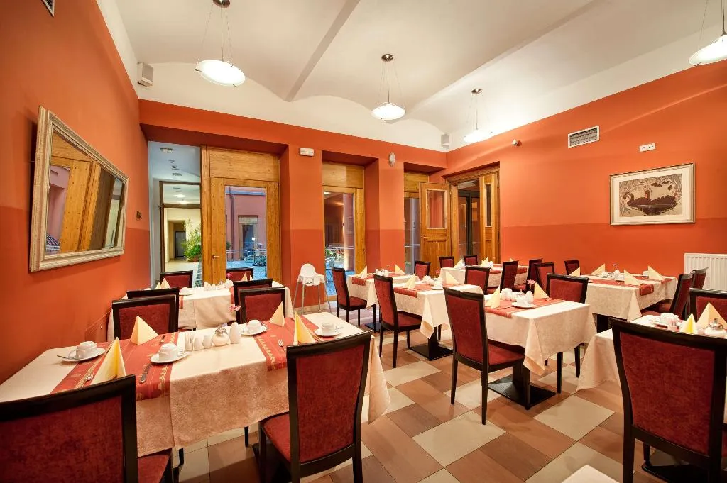 Restaurant, EA Hotel Embassy Prague, Prague