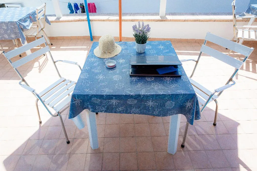 DOUBLE STANDARD Room, Casa Adolfo, Naples