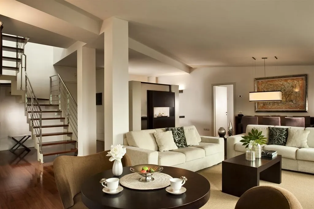 SUITE STANDARD Room, Eden Rock Resort, Florence