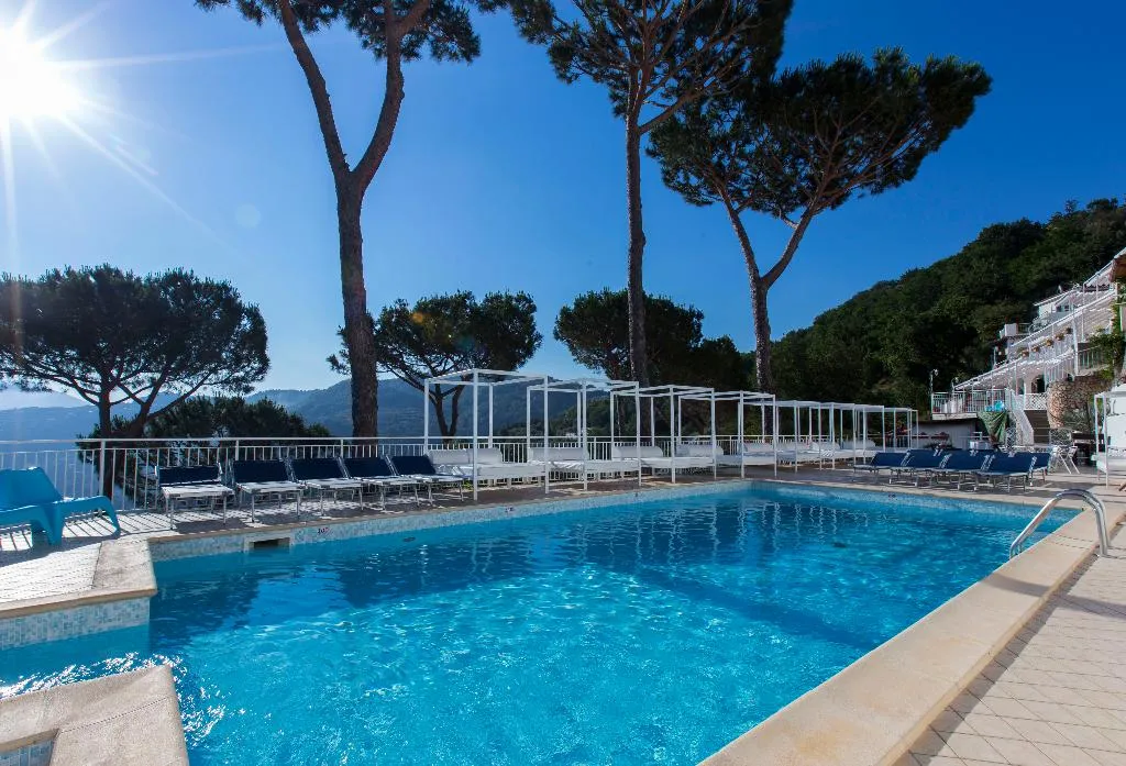 APARTMENT DUPLEX Room, Residence Le Terrazze Sorrento, Naples
