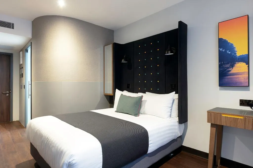 DOUBLE STANDARD Room, Point A Hotel Dublin Liberties, Dublin