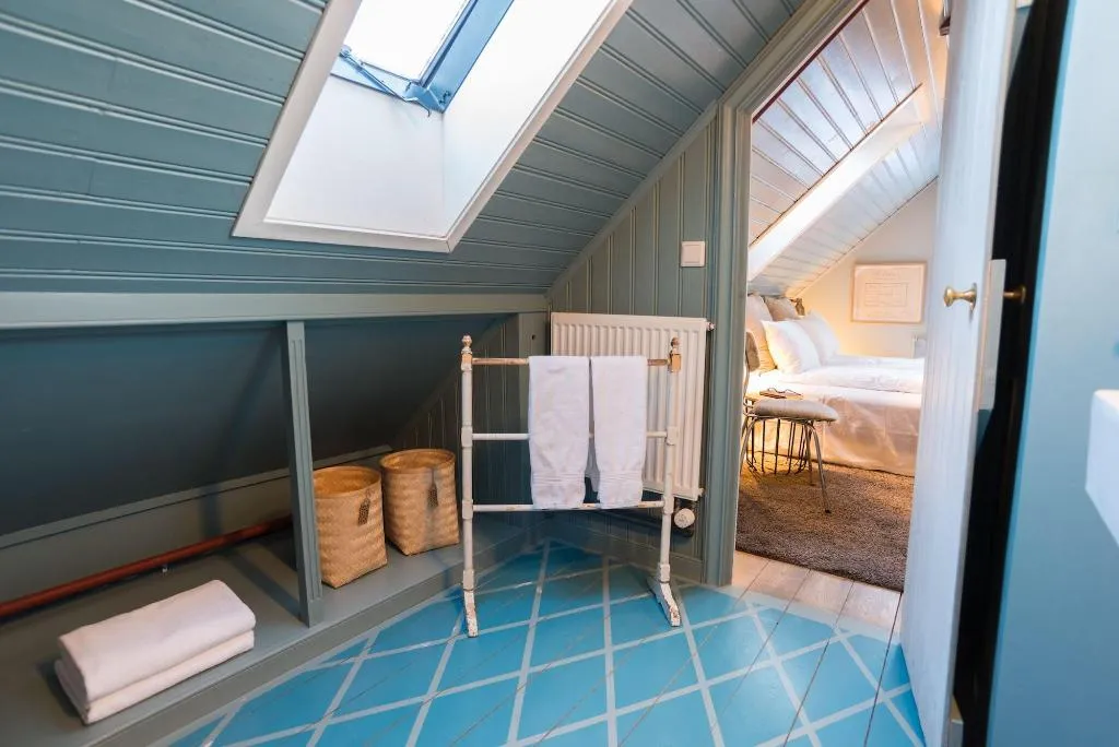 Room, Reykjavik Treasure, Reykjavik