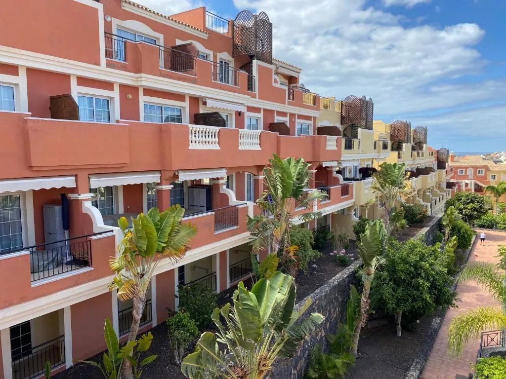 General view, Granada Park, Tenerife