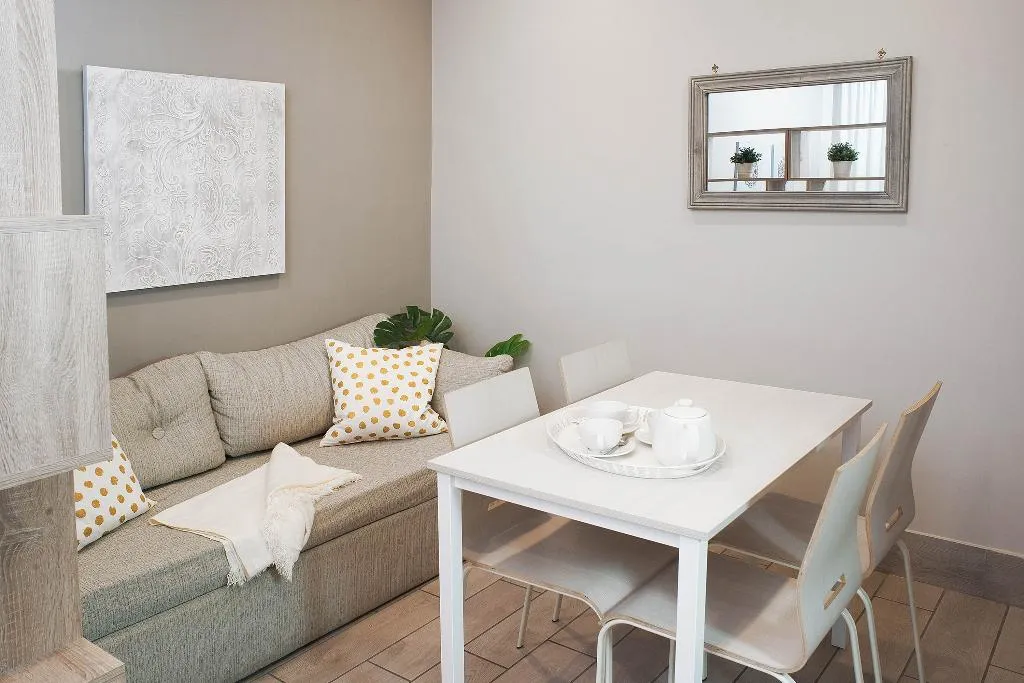 APARTMENT STANDARD Room, Residenza Flegrea, Naples