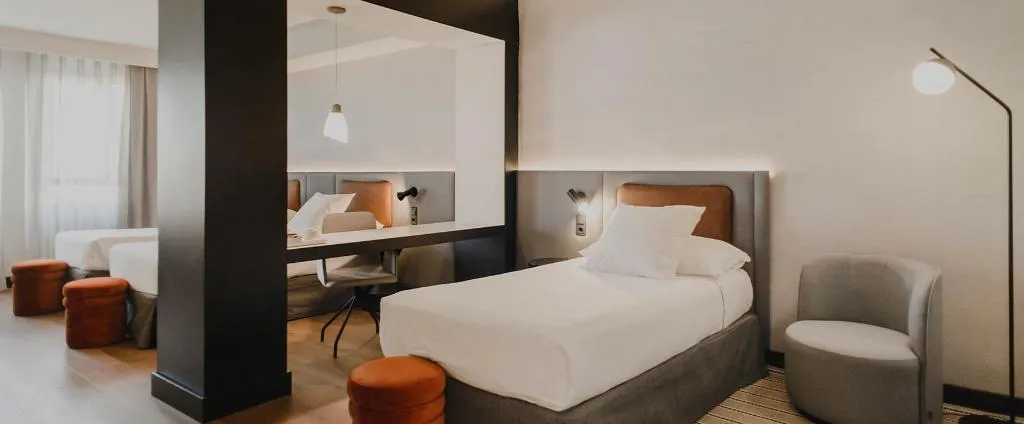 TRIPLE STANDARD Room, Dimar Atiram Hotel, Valencia