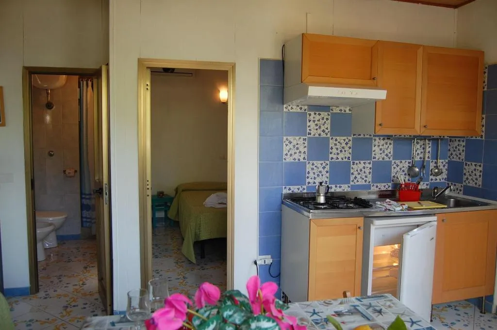 Room, Marina del Cantone Chalet, Naples