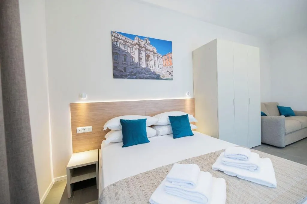 Room, Imperium Suite Trevi, Rome
