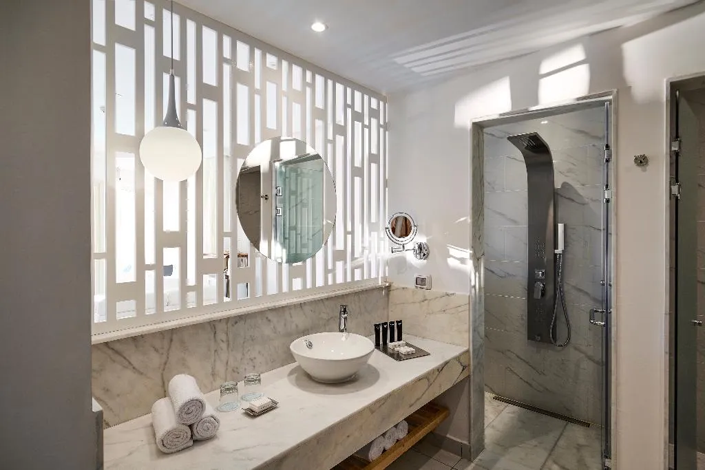 SUITE WITH JACUZZI Room, Steigenberger Pure Lifestyle - Adults Only, Cairo