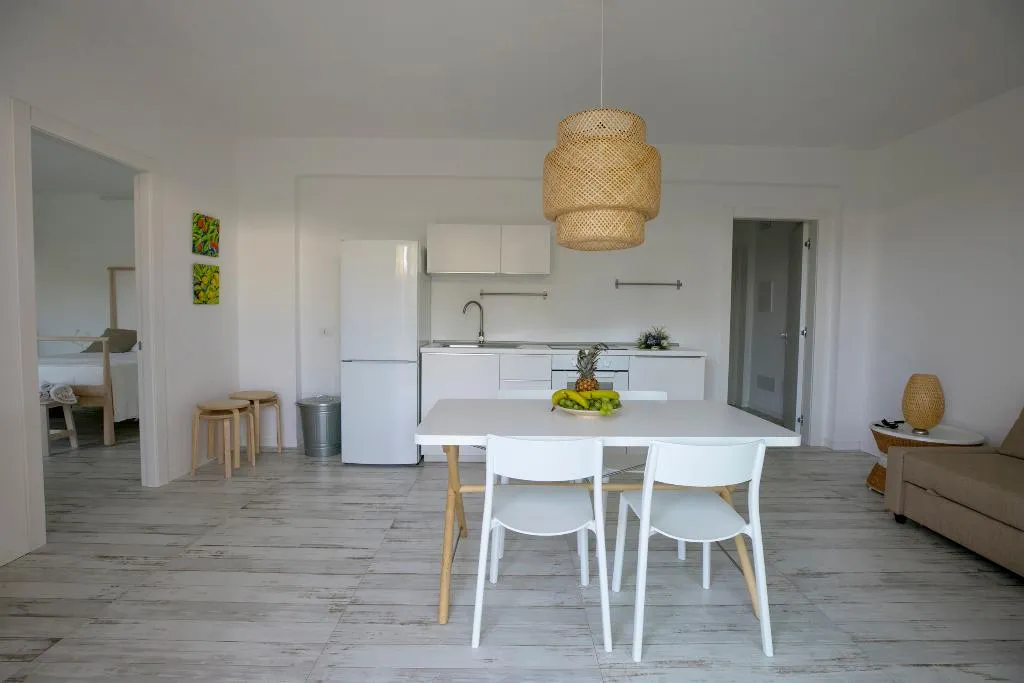APARTMENT GARDEN VIEW Room, Camarò Favignana, Trapani