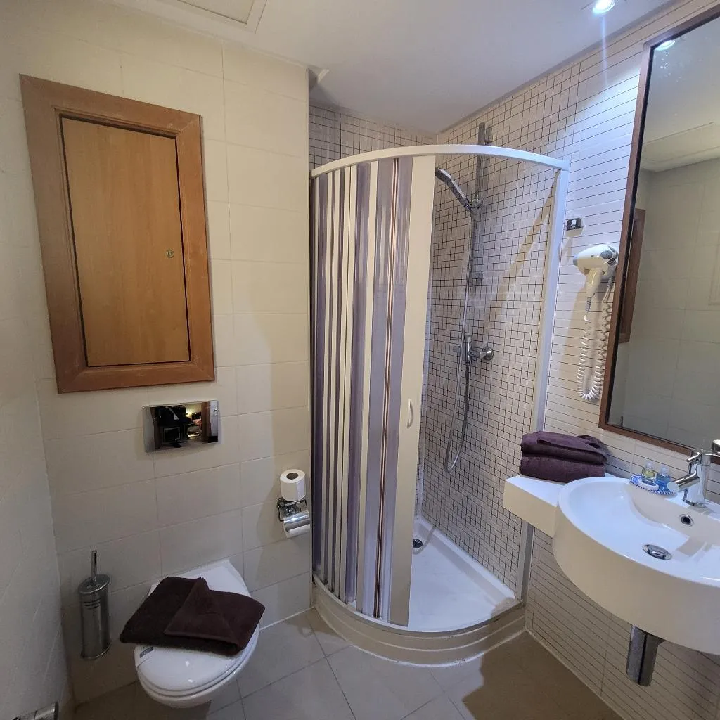 SINGLE BASIC Room, Hotel Tiba, Tunisia