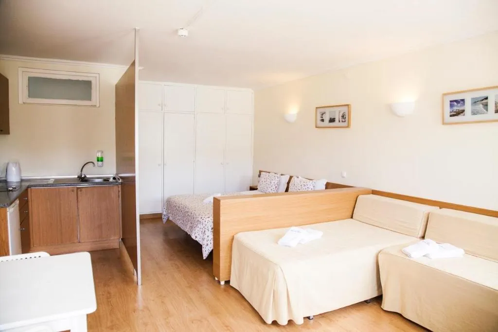 STUDIO STANDARD Room, Sintra Sol Apartamentos Turisticos, Lisbon