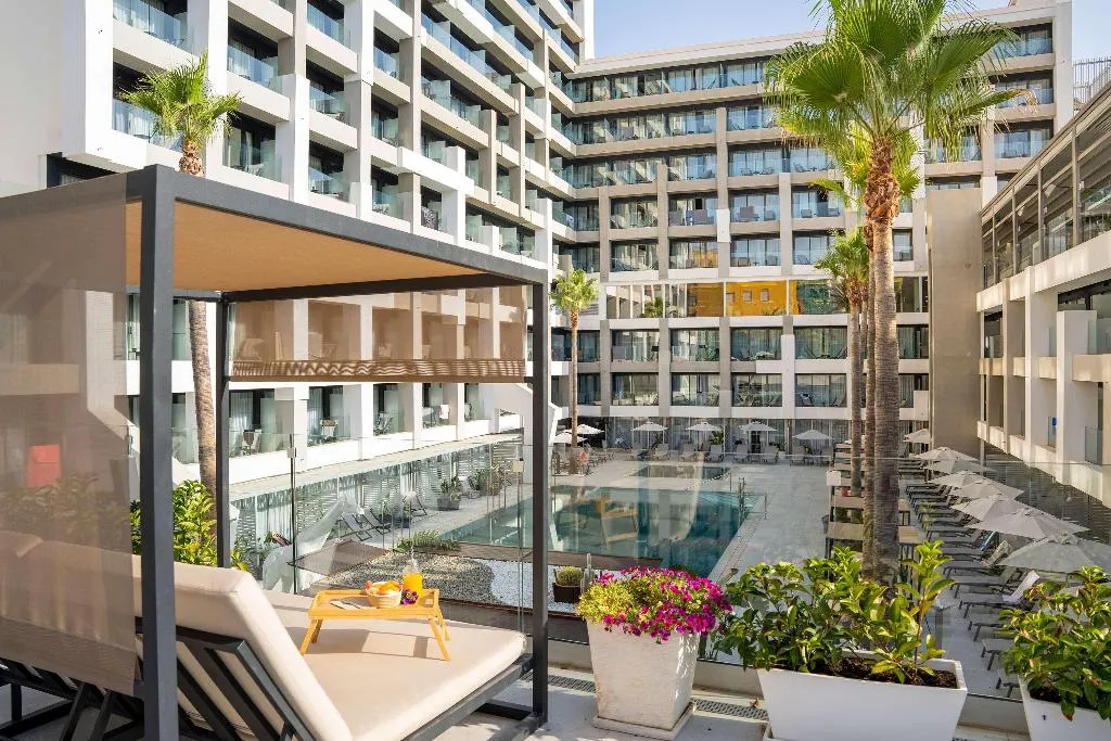 Sports and Entertainment, Innside Palma Bosque Hotel, Majorca