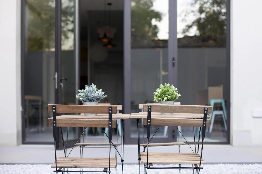 Terrace, Meeting Point Hostels, Barcelona