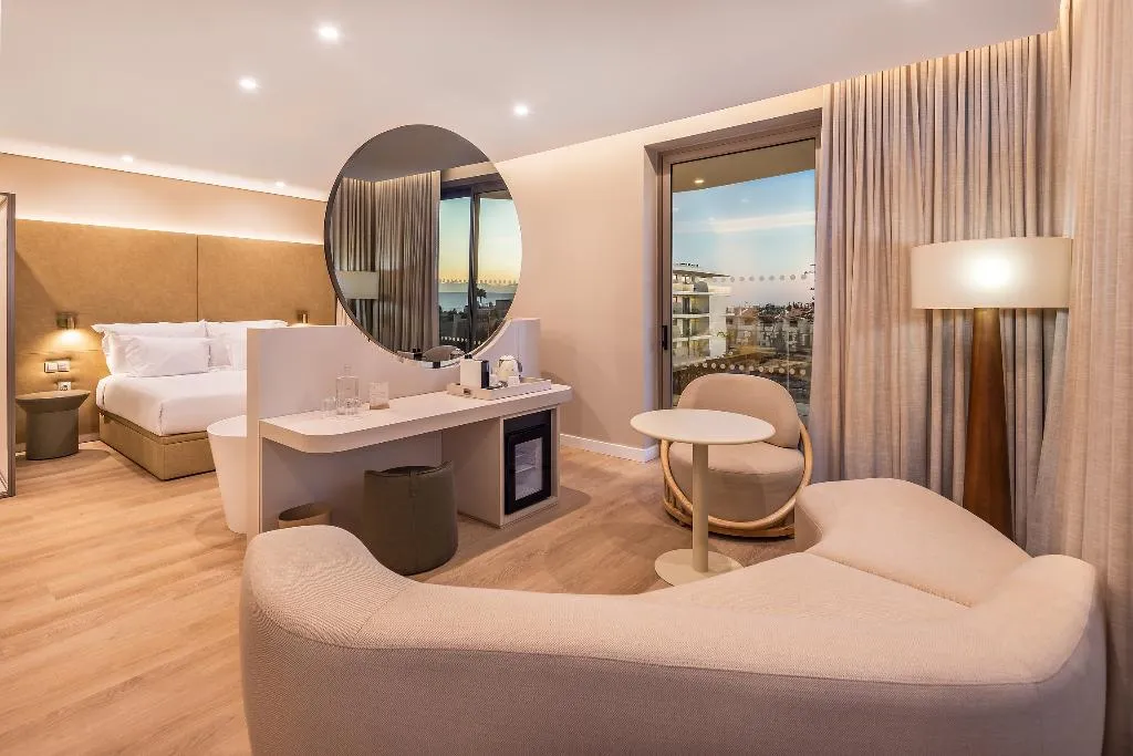 SUITE SEA VIEW WITH TERRACE Room, Castelo Suites Hotel, Algarve