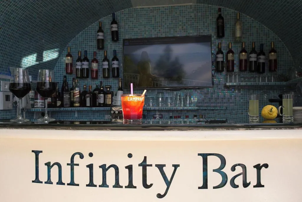 Bar, Villa Fiorentino, Naples