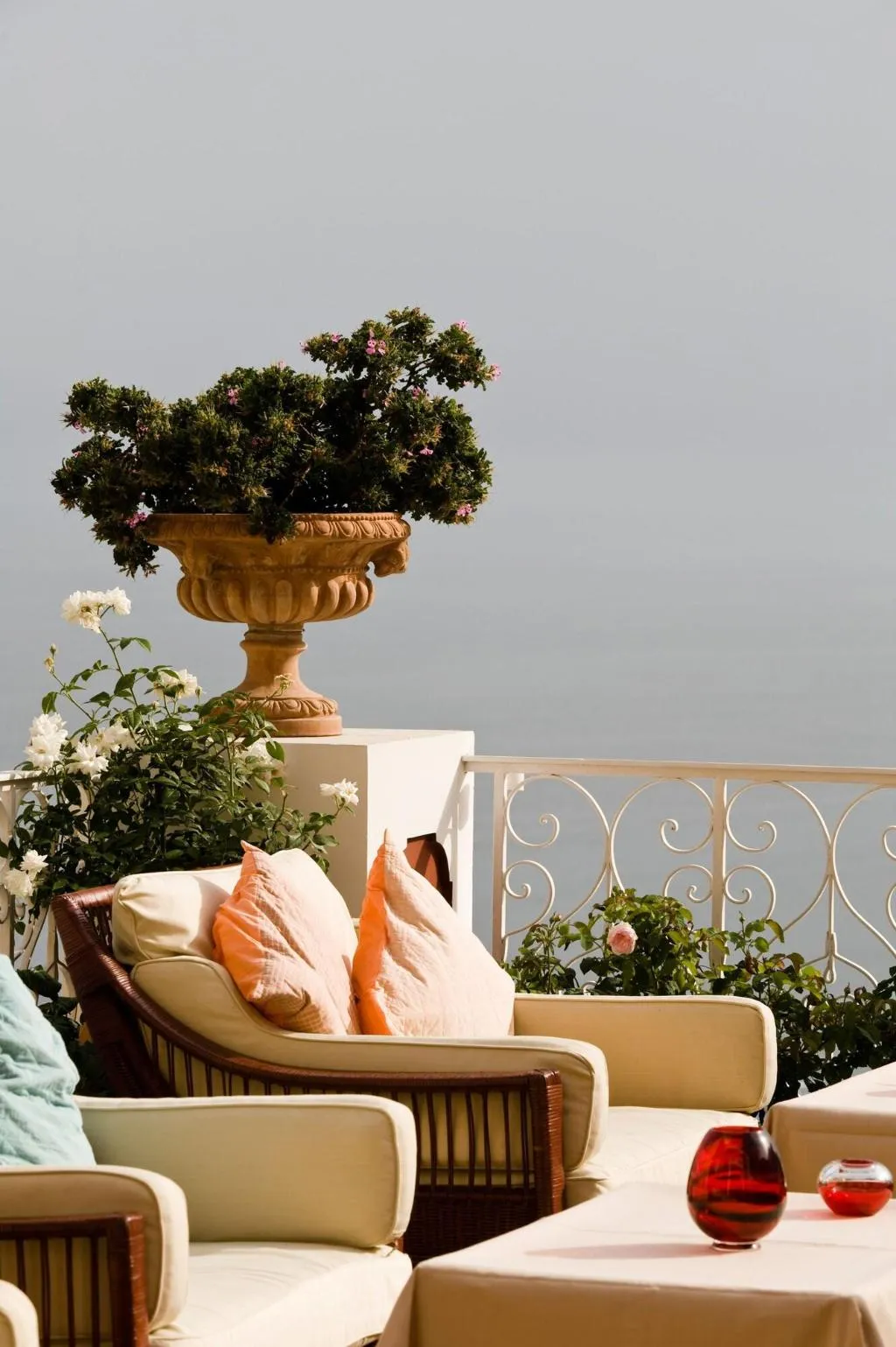 Terrace, Le Sirenuse, Naples