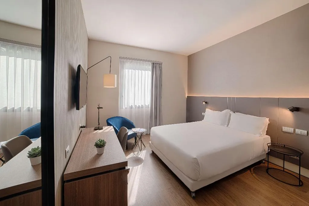 Room, NH Palermo, Palermo