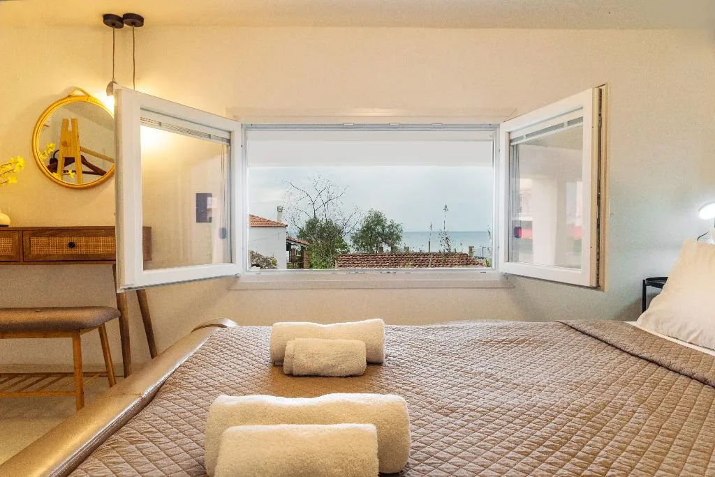 HOUSE DELUXE WITH BALCONY Room, Victoria Suites Corfu, Corfu