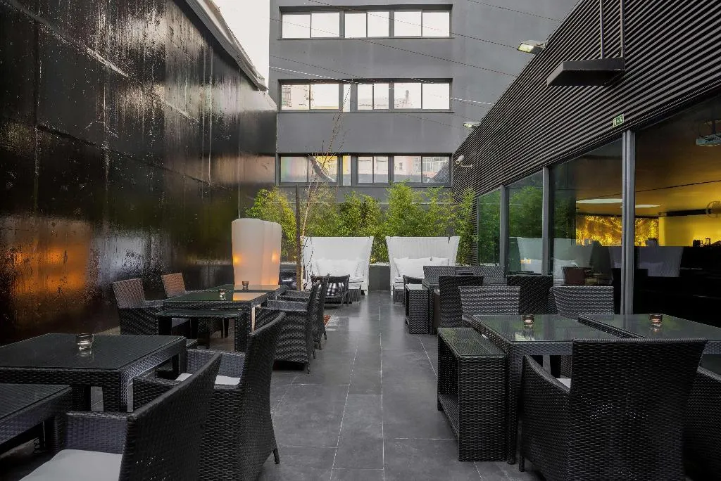 Restaurant, Doubletree by Hilton Lisbon - Fontana Park, Lisbon