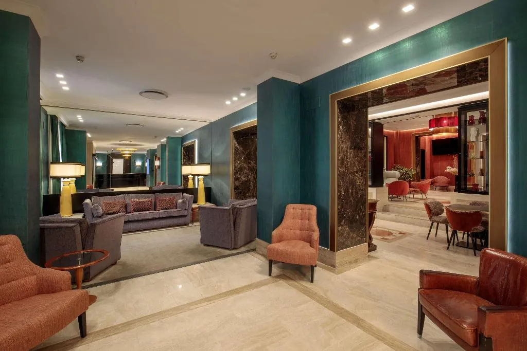 Lobby, Diana Roof Garden, Rome