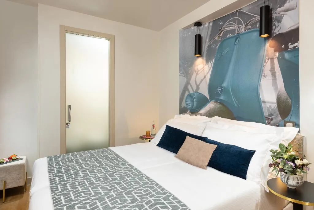 Double or Twin COMFORT Room, Leonardo Boutique Hotel Rome Termini, Rome