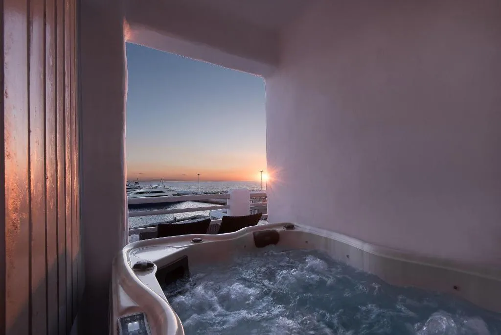 Room, Riva Suites, Mykonos