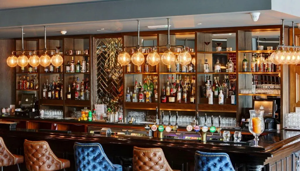 Bar, Dublin Skylon Hotel, Dublin