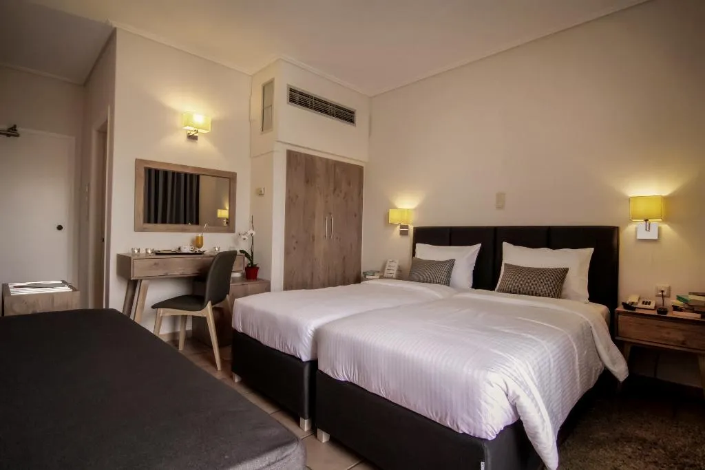 TRIPLE STANDARD Room, Green Hill, Athens