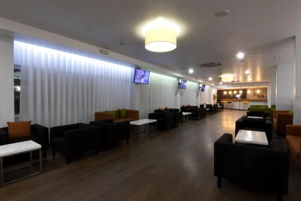 Bar, Luna Miramar Club, Algarve