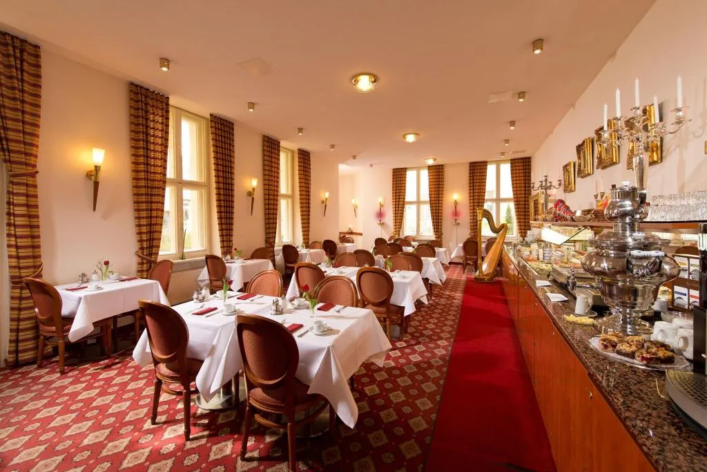 Restaurant, Apartments Zarenhof Prenzlauer Berg, Berlin