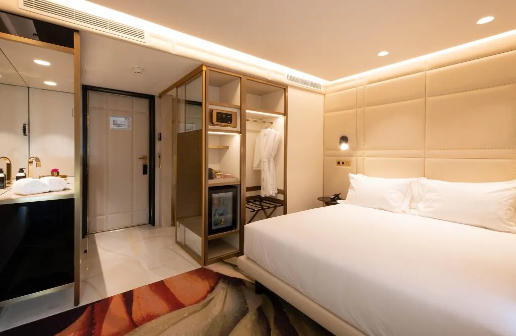 SINGLE DELUXE Room, Madalena By the Beautique Hotels, Lisbon