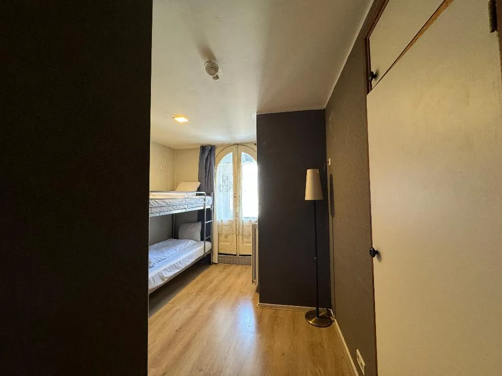 TWIN BUNK BED Room, Di-Ann City Centre Hotel, Amsterdam