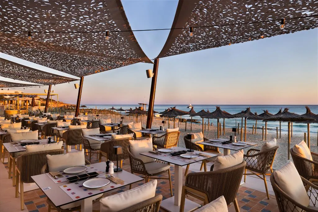 Restaurant, Hotel Riu Palace La Mola, Ibiza