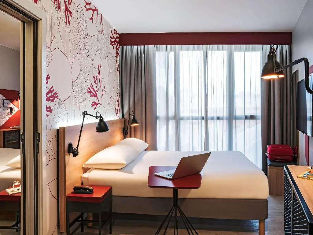 FAMILY ROOM CONNECTING ROOM Room, ibis Styles Barcelona City Bogatell, Barcelona
