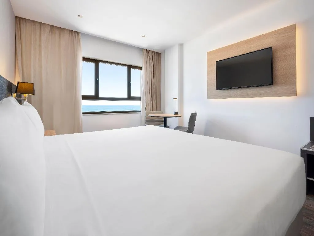 DOUBLE SUPERIOR SEA VIEW Room, Hotel Cádiz Paseo del Mar, Affiliated by Meliá, Costa De La Luz