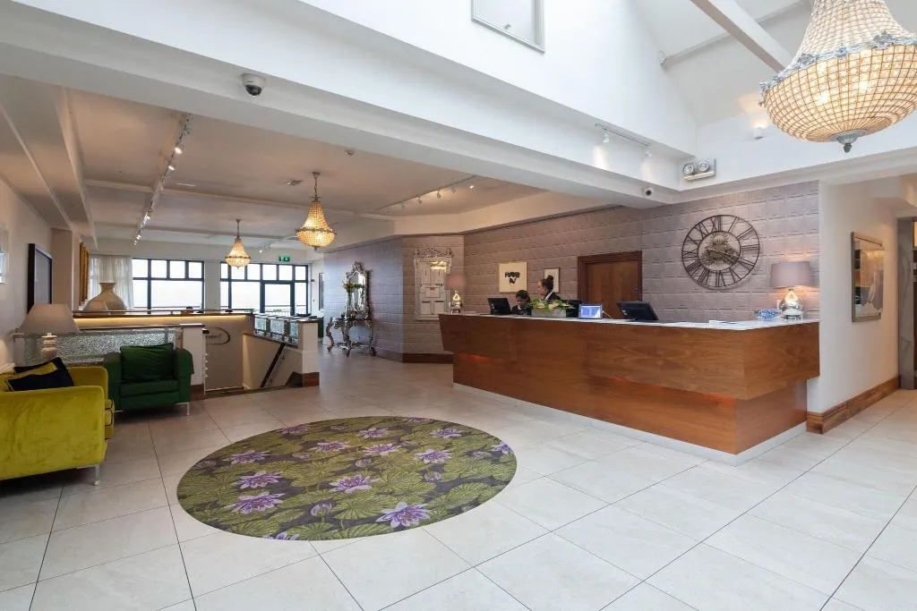 Lobby, Ferrycarrig, Dublin
