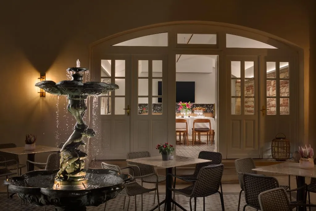 Terrace, Hotel BOOKQUET, Prague