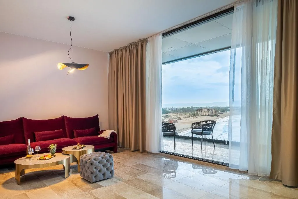 APARTMENT PENTHOUSE WITH VIEWS Room, Paradiso Dreams, Bourgas