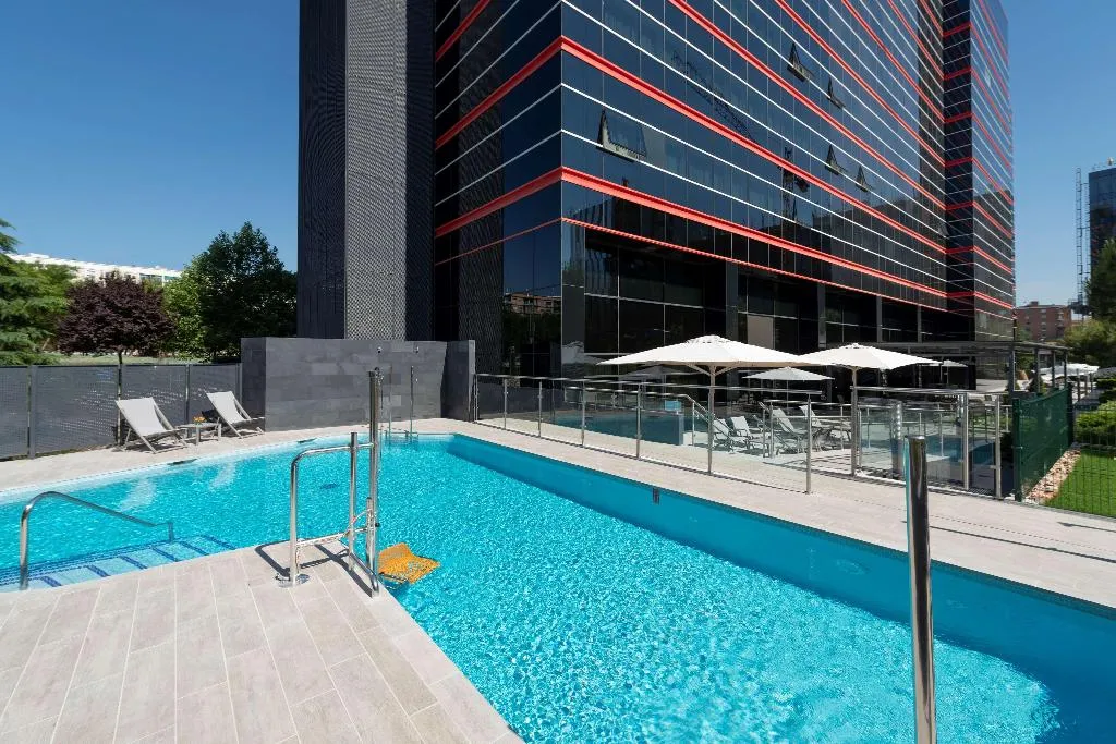 Pool, NH Madrid Ribera del Manzanares, Madrid