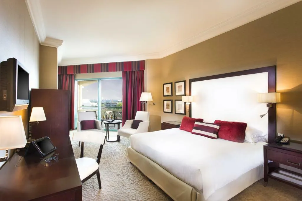Room, Movenpick Grand Al Bustan Hotel, Dubai