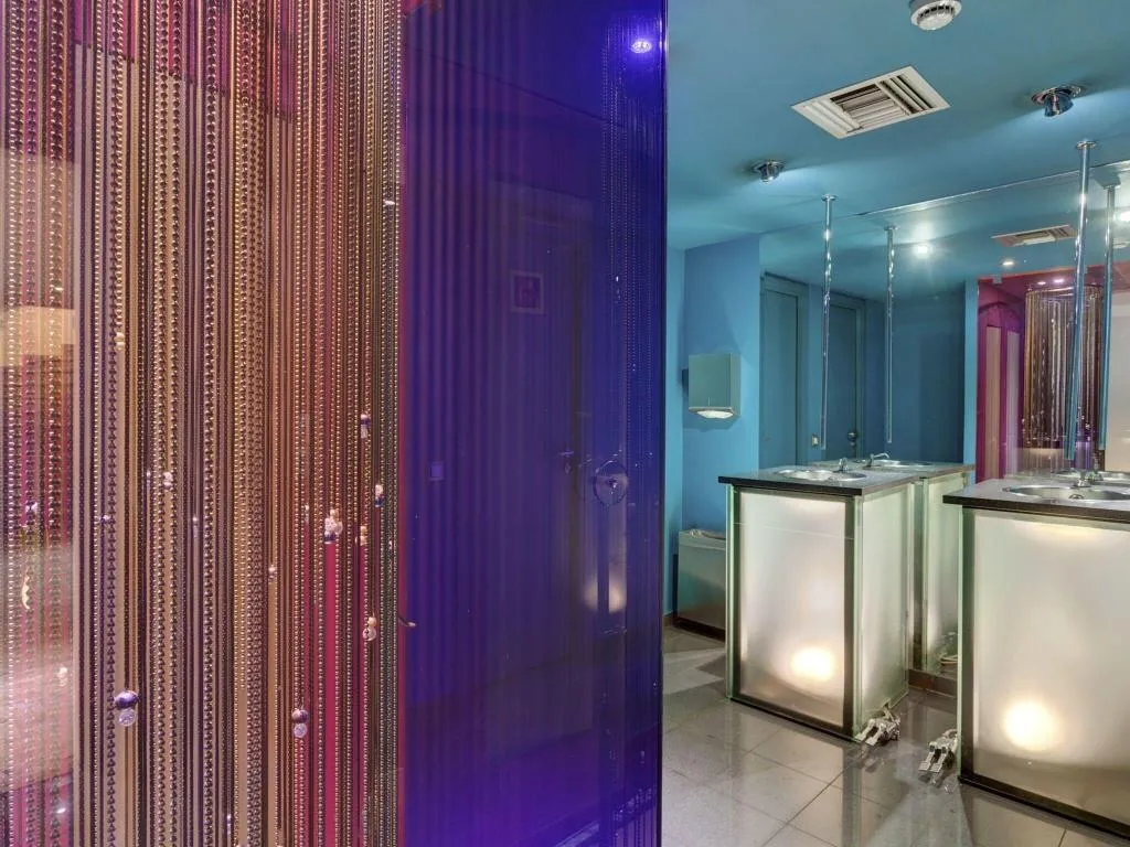 Sports and Entertainment, Polis Grand Hotel, Athens