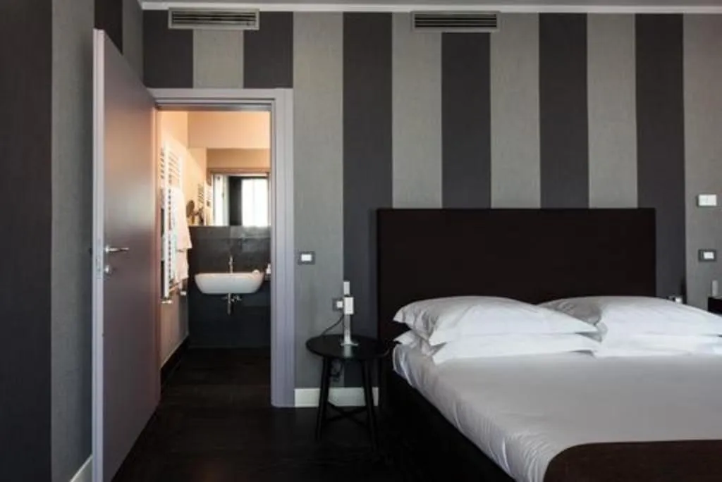 Room, Nemi Hotel, Milan