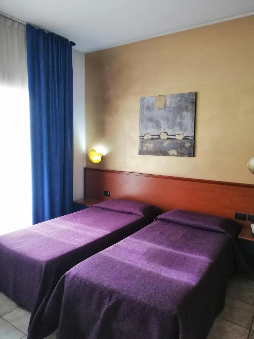 Room, Antille, Venice