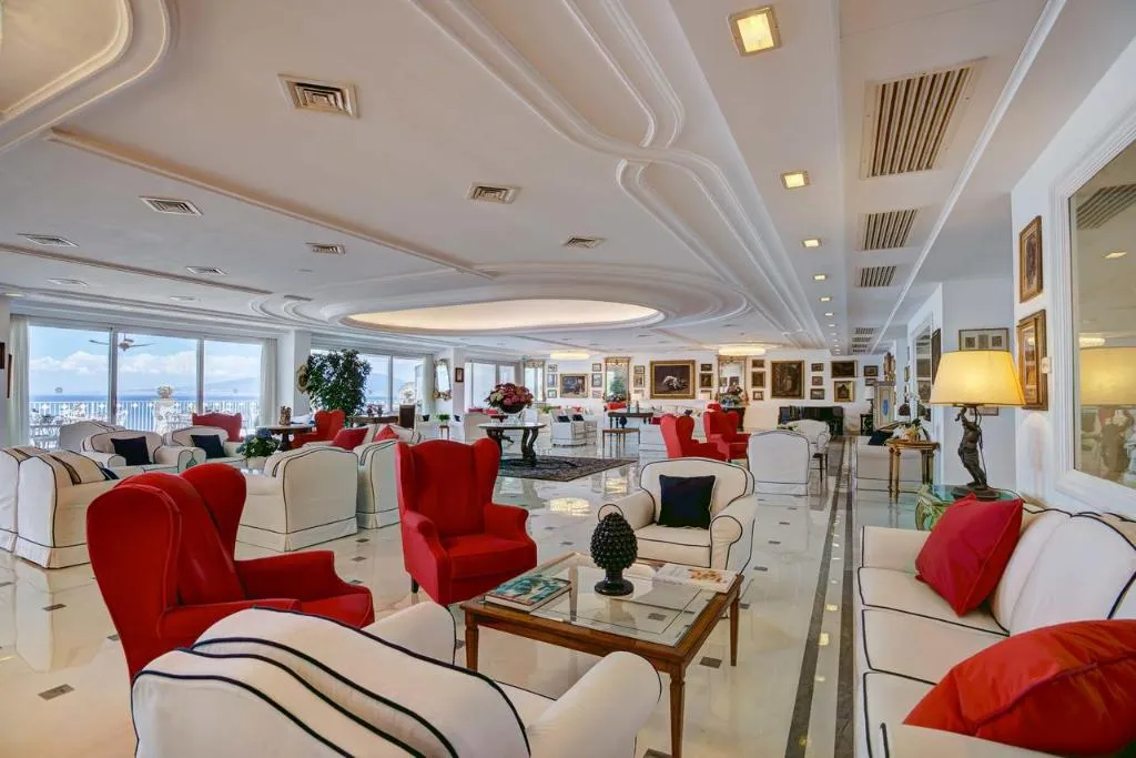 Lobby, Grand Hotel Riviera, Naples