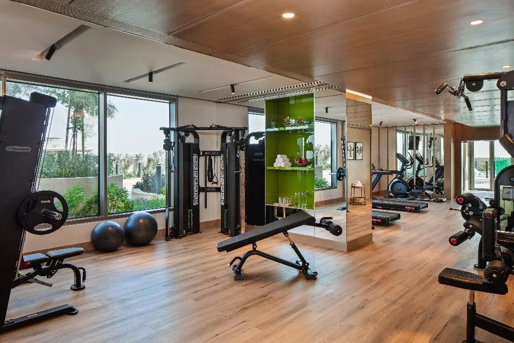 Sports and Entertainment, Holiday Inn Hotel & Suites Dubai Science Park, Dubai
