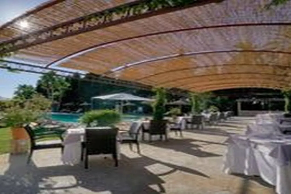 Restaurant, Sa Bassa Rotja Ecoturisme, Majorca