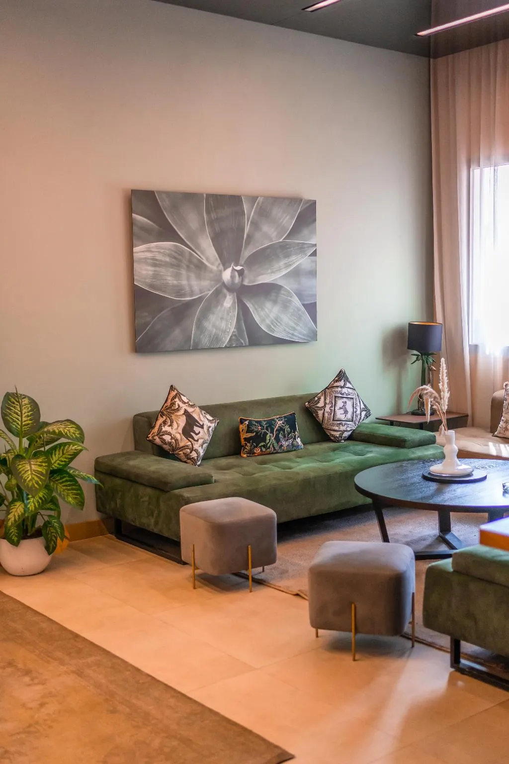 Lobby, Kenzi Basma, Casablanca