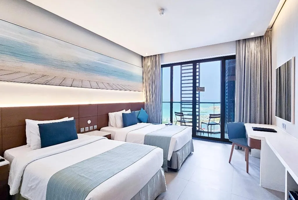 TWIN SEA VIEW Room, Wyndham Garden Ajman Corniche, Dubai