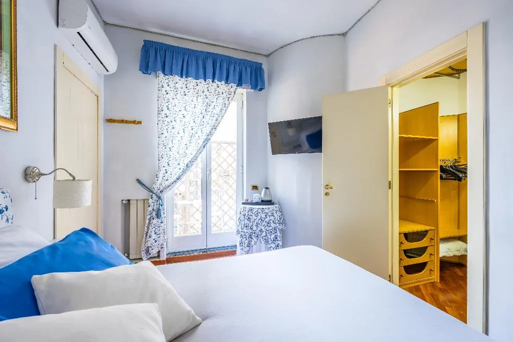 Room STANDARD Room, La Casa Di Bruno, Naples